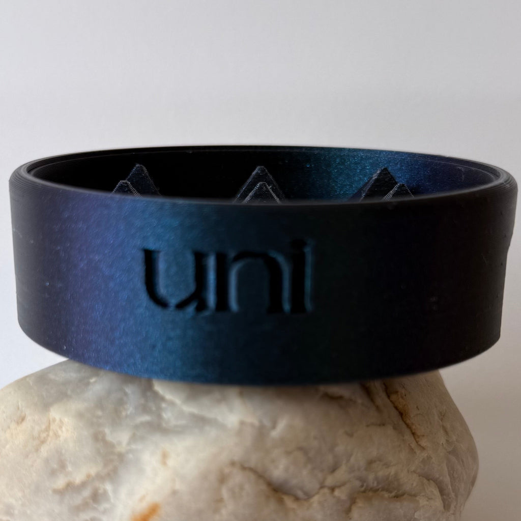 UNO™ — Sculpture Pyramid Grid with Clear Crystal