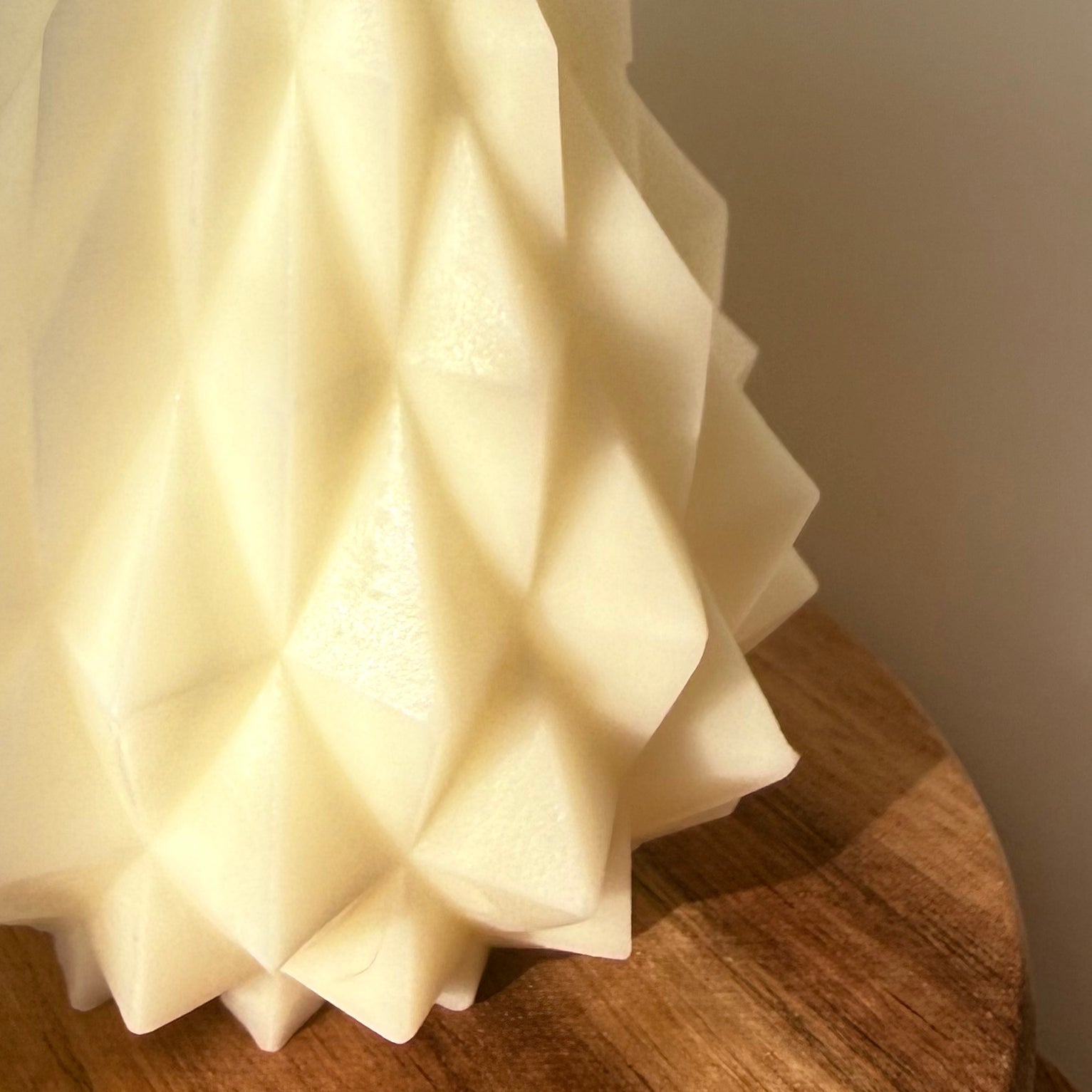 CHRISTMAS SCULPTED CANDLES